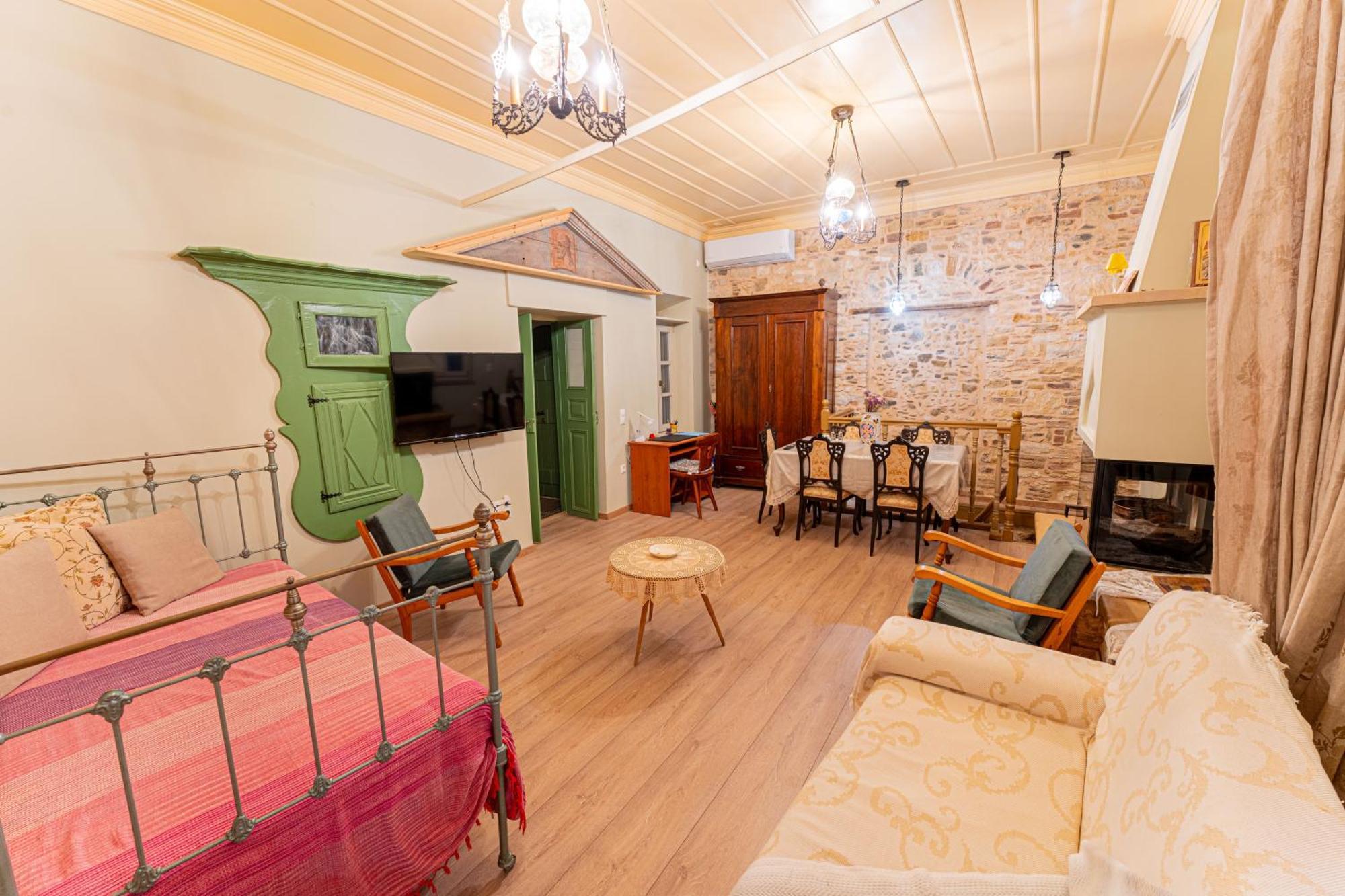 Irene'S Mansion Apartment Vrontados Exterior photo